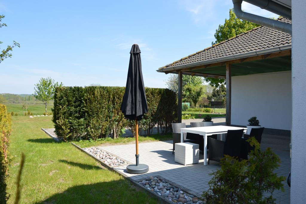 Ferienhaus Ruegen Pantow Bagian luar foto