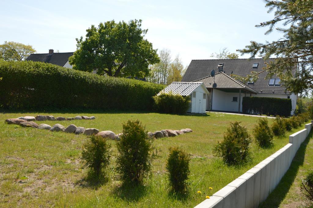 Ferienhaus Ruegen Pantow Bagian luar foto