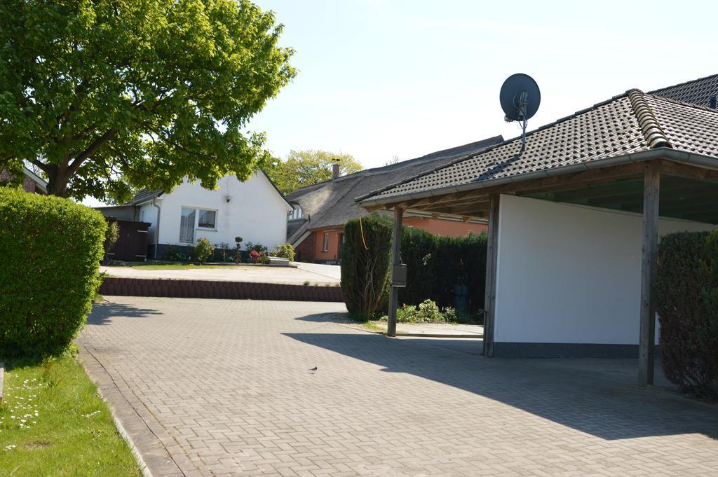 Ferienhaus Ruegen Pantow Bagian luar foto